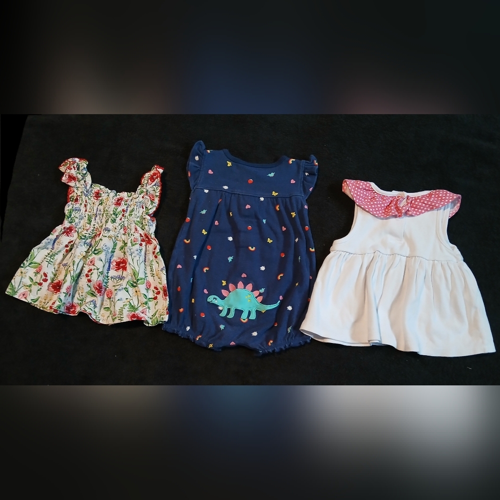 Colorful Baby Rompers and Dress Set - Picture 2 of 2
